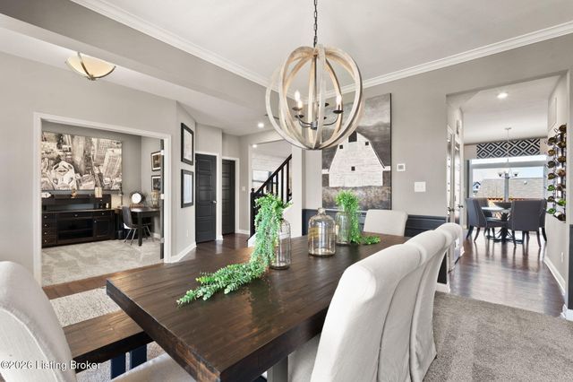 227 Summers Cabin Ln, Shepherdsville, KY 40165