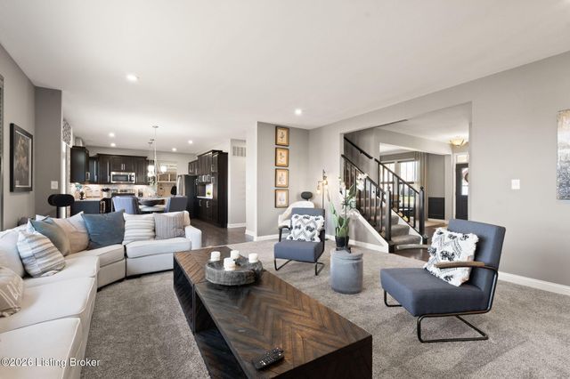 227 Summers Cabin Ln, Shepherdsville, KY 40165