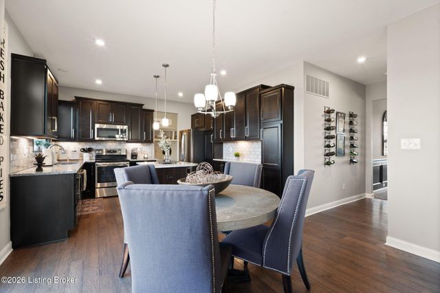 227 Summers Cabin Ln, Shepherdsville, KY 40165