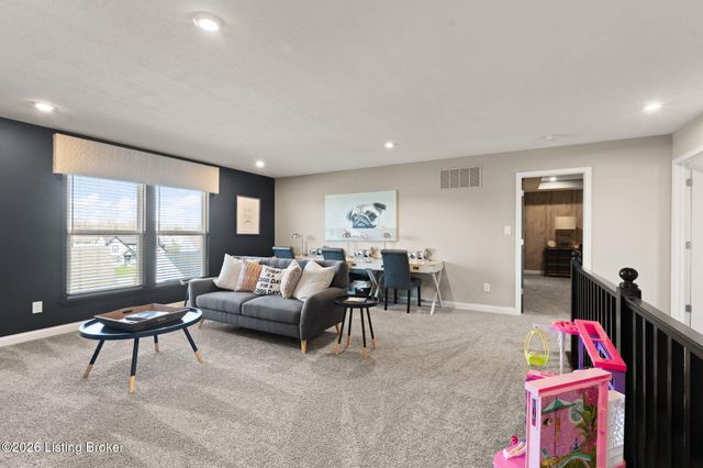 227 Summers Cabin Ln, Shepherdsville, KY 40165