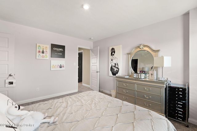 227 Summers Cabin Ln, Shepherdsville, KY 40165