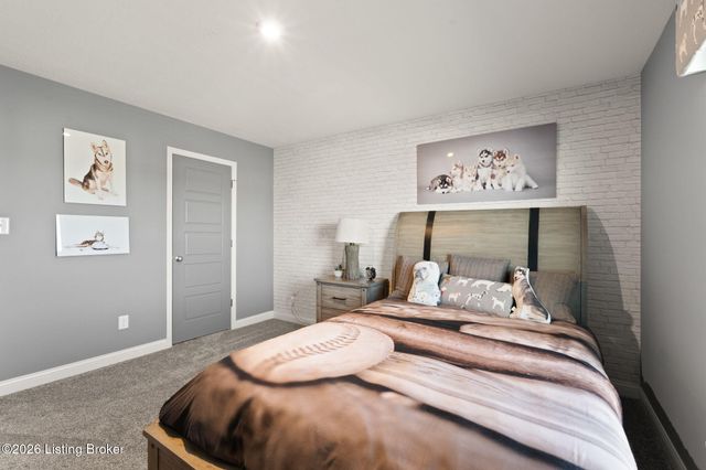 227 Summers Cabin Ln, Shepherdsville, KY 40165