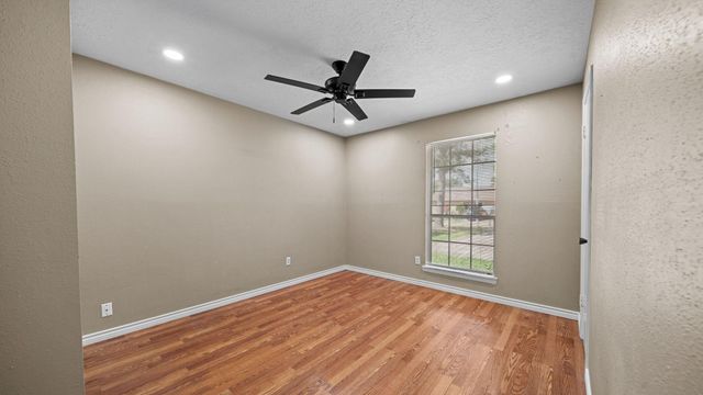 1342 Padstow Lane, Channelview, TX 77530