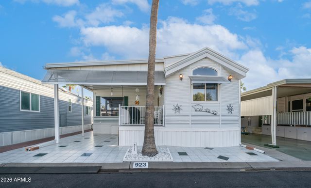 923 NICKEL Drive 923, Apache Junction, AZ 85119