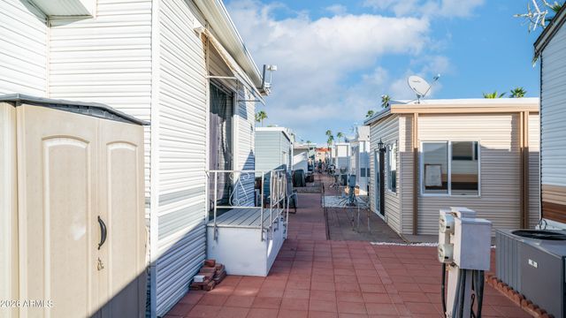 923 NICKEL Drive 923, Apache Junction, AZ 85119