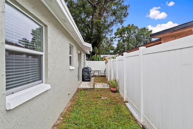6601 N ELIZABETH STREET, Tampa, FL 33604