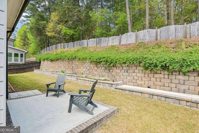 330 La Perla Drive, Sugar Hill, GA 30518