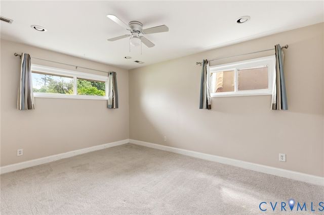 9125 Farmington Dr, Henrico, VA 23229