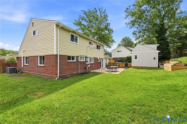 9125 Farmington Dr, Henrico, VA 23229