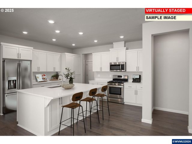 2674 Mt Saint Helens Av SE, Salem, OR 97302