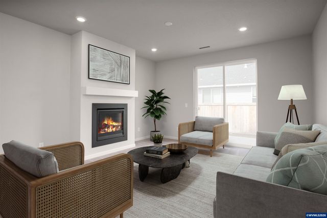 2674 Mt Saint Helens Av SE, Salem, OR 97302