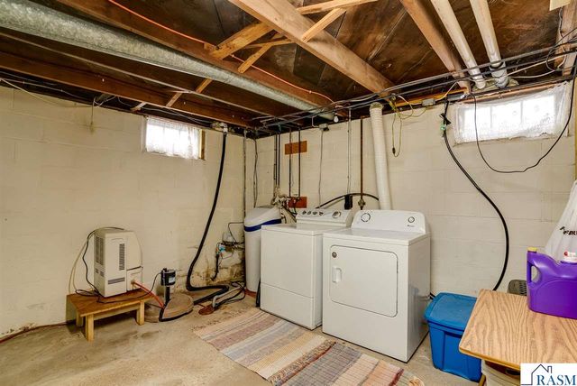 412 N Lincoln Street, Lake Crystal, MN 56055