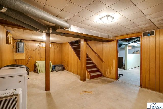 412 N Lincoln Street, Lake Crystal, MN 56055