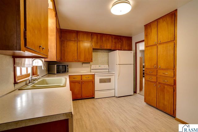 412 N Lincoln Street, Lake Crystal, MN 56055