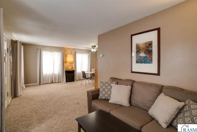 412 N Lincoln Street, Lake Crystal, MN 56055