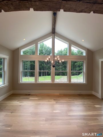 255 Old Woodbury Road, Southbury, CT 06488