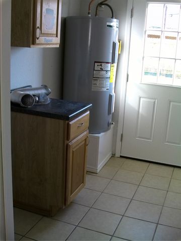 604 E South Street, Itasca, TX 76055