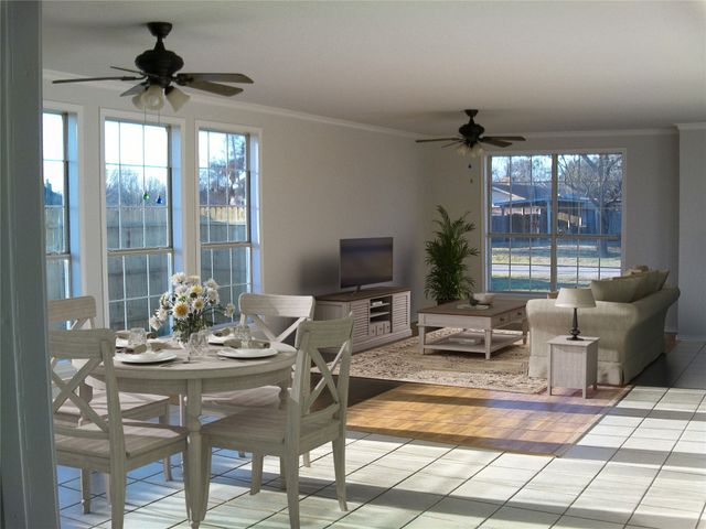 604 E South Street, Itasca, TX 76055