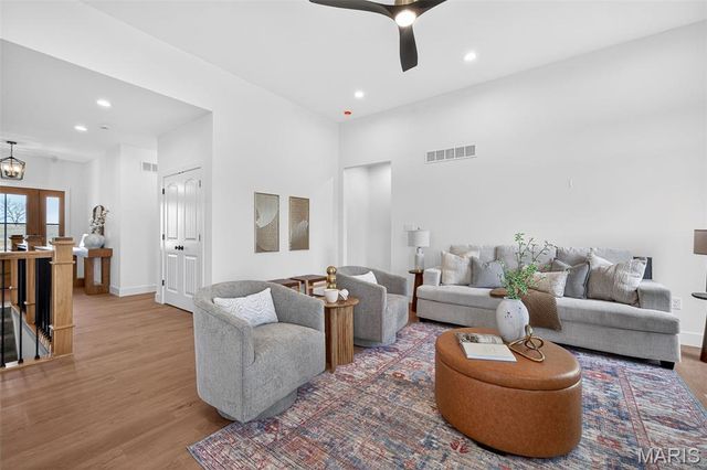 108 Harvest Glen Ct, Old Monroe, MO 63369