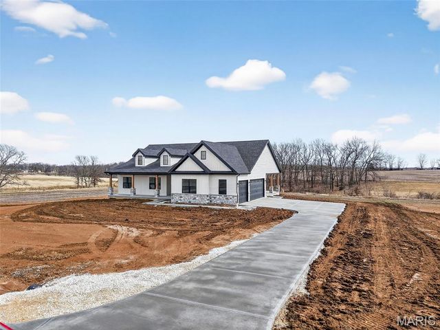 108 Harvest Glen Ct, Old Monroe, MO 63369