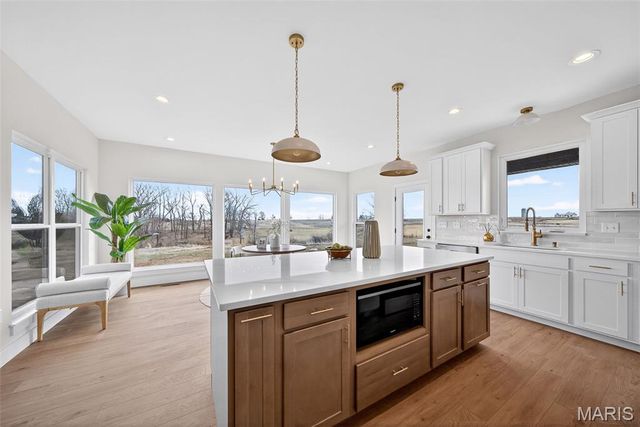 108 Harvest Glen Ct, Old Monroe, MO 63369