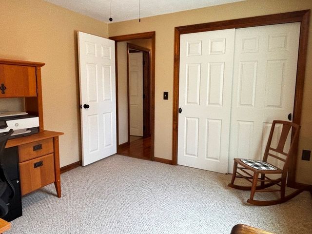 627 School St, Pembroke, MA 02359