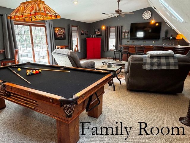 627 School St, Pembroke, MA 02359