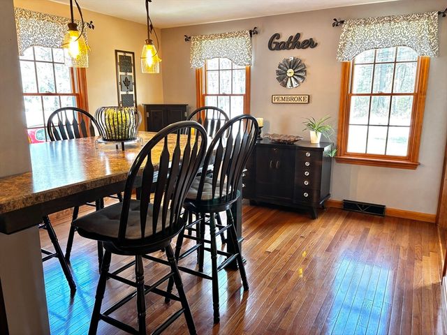 627 School St, Pembroke, MA 02359