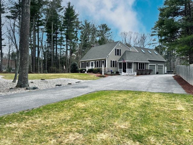 627 School St, Pembroke, MA 02359