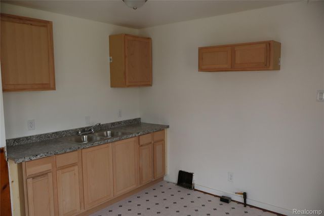 10934 Marne Street, Detroit, MI 48224