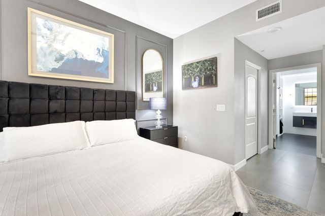801 S Olive Avenue 1018, West Palm Beach, FL 33401
