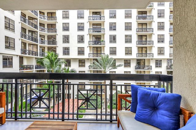 801 S Olive Avenue 1018, West Palm Beach, FL 33401