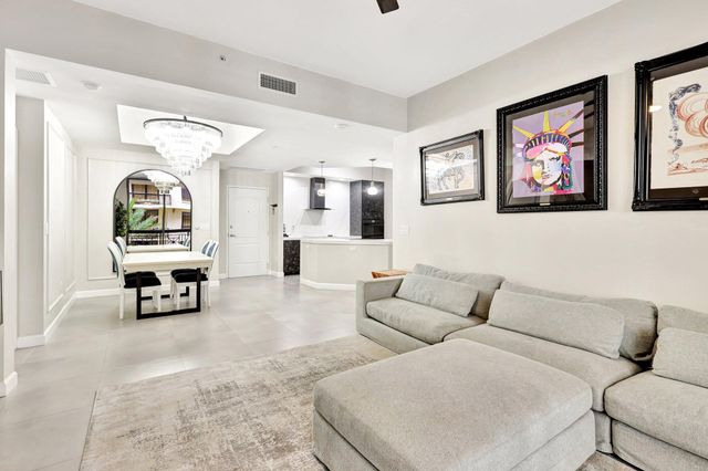 801 S Olive Avenue 1018, West Palm Beach, FL 33401