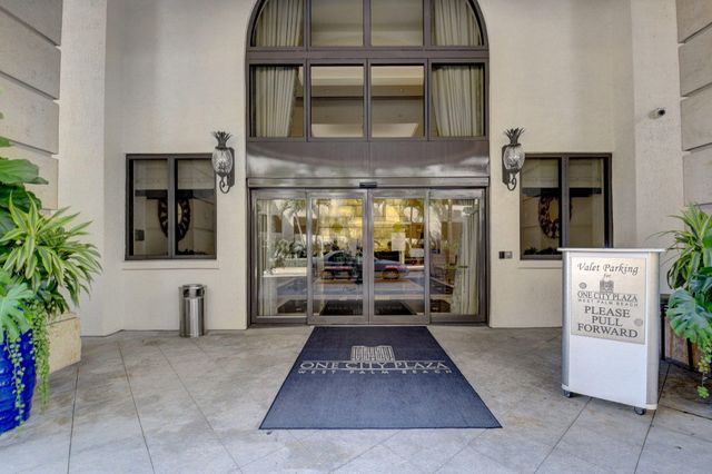 801 S Olive Avenue 1018, West Palm Beach, FL 33401