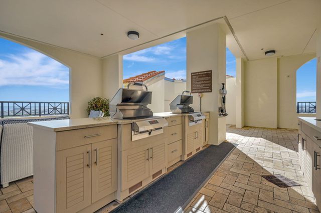 801 S Olive Avenue 1018, West Palm Beach, FL 33401