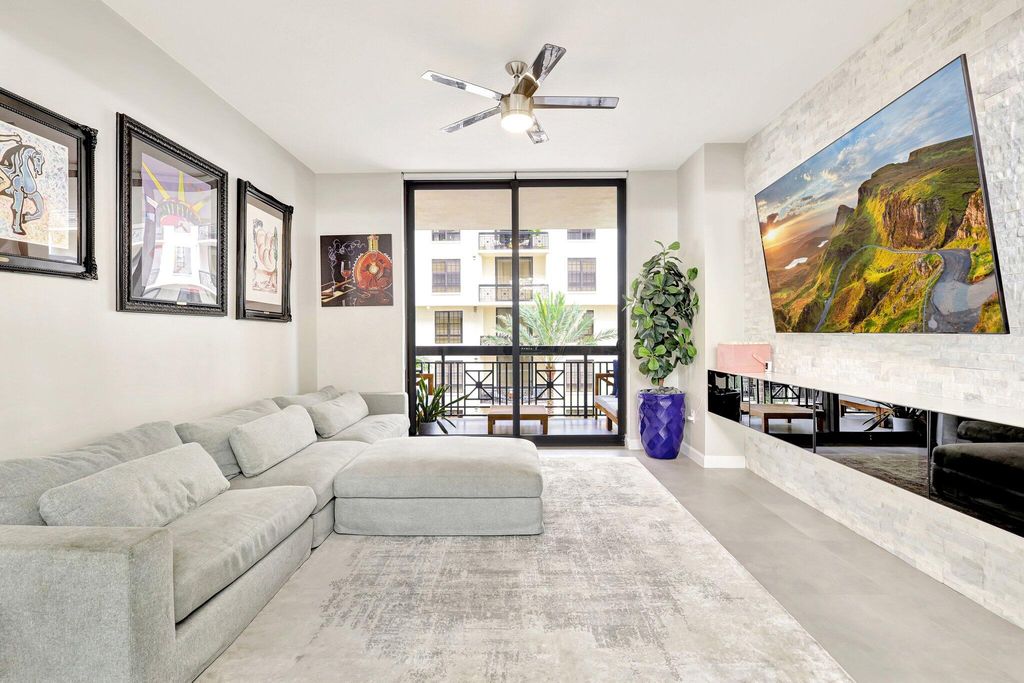 801 S Olive Avenue 1018, West Palm Beach, FL 33401