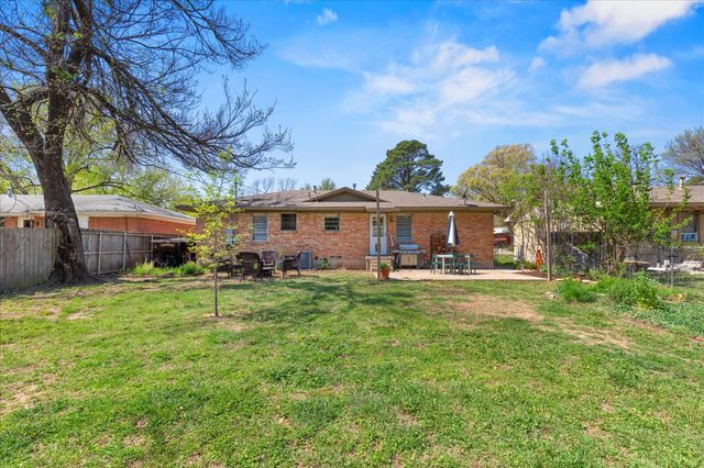 2008 Redwood Place, Denton, TX 76209