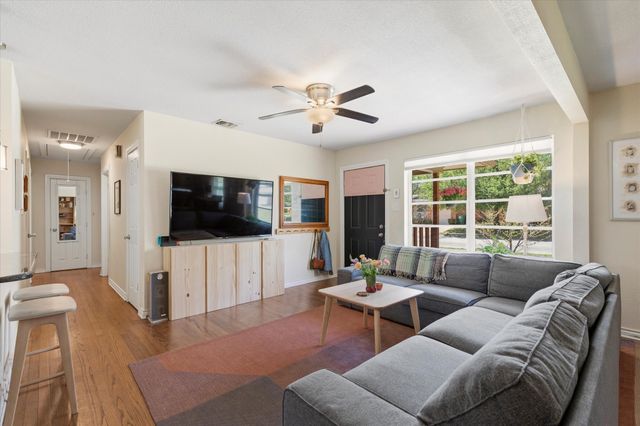 2008 Redwood Place, Denton, TX 76209