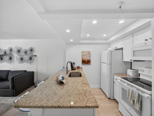 9800 S Ocean Drive 302, Jensen Beach, FL 34957