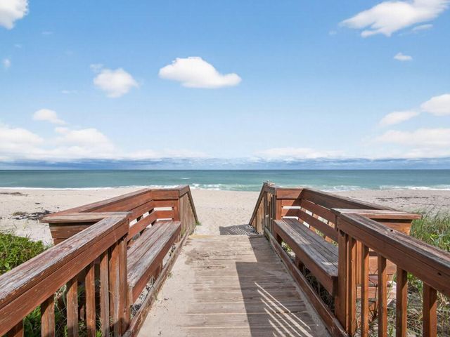 9800 S Ocean Drive 302, Jensen Beach, FL 34957