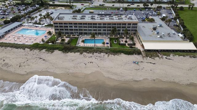 9800 S Ocean Drive 302, Jensen Beach, FL 34957