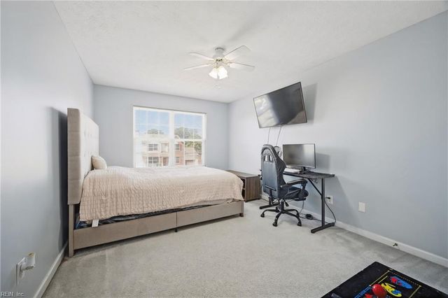 906 Monitor CT, Newport News, VA 23605