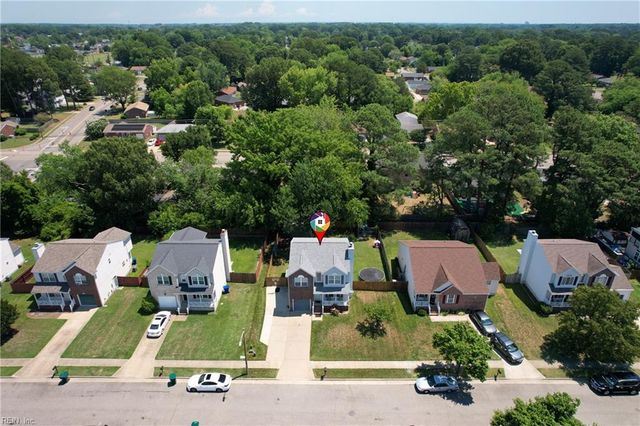 906 Monitor CT, Newport News, VA 23605