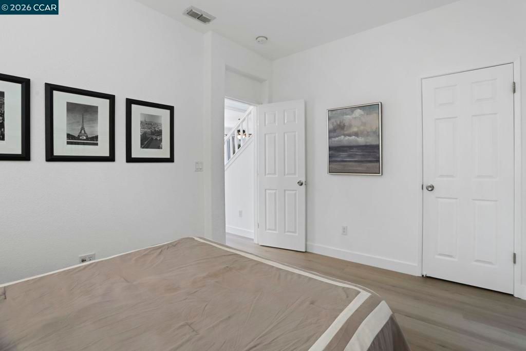 Image 16 of property listing at 5568 Brook Falls Ct, Stockton, CA 95219