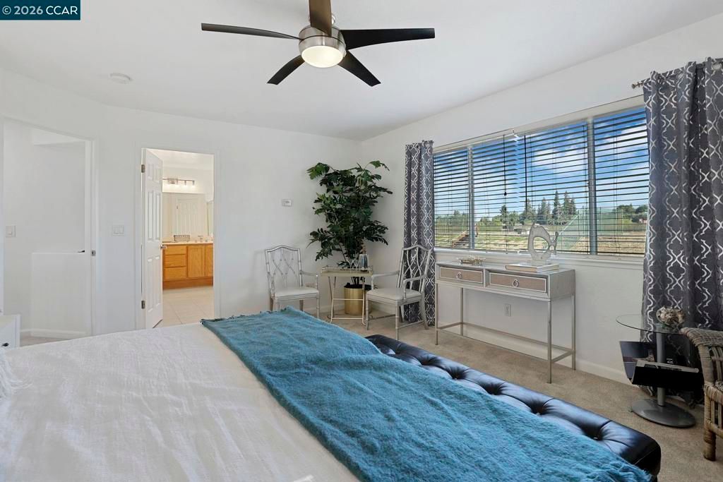 Image 25 of property listing at 5568 Brook Falls Ct, Stockton, CA 95219