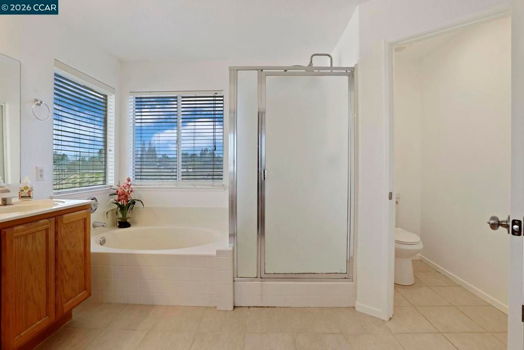 Image 29 of property listing at 5568 Brook Falls Ct, Stockton, CA 95219