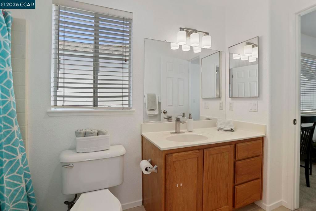 Image 35 of property listing at 5568 Brook Falls Ct, Stockton, CA 95219
