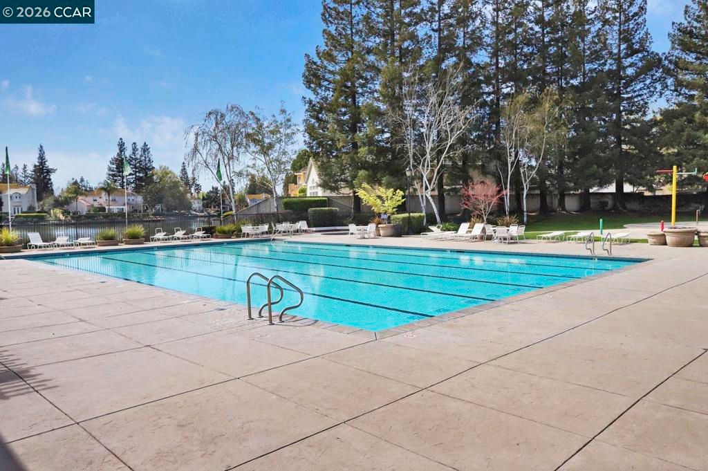 Image 57 of property listing at 5568 Brook Falls Ct, Stockton, CA 95219