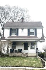 4636 Commonwealth Avenue, Toledo, OH 43612