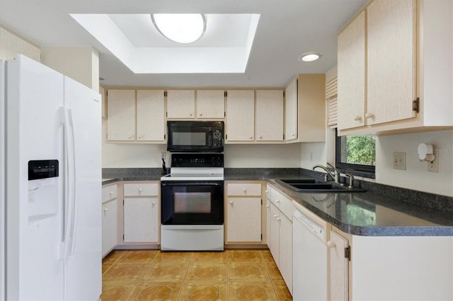 11029 KIMBERLY AVENUE, Englewood, FL 34224